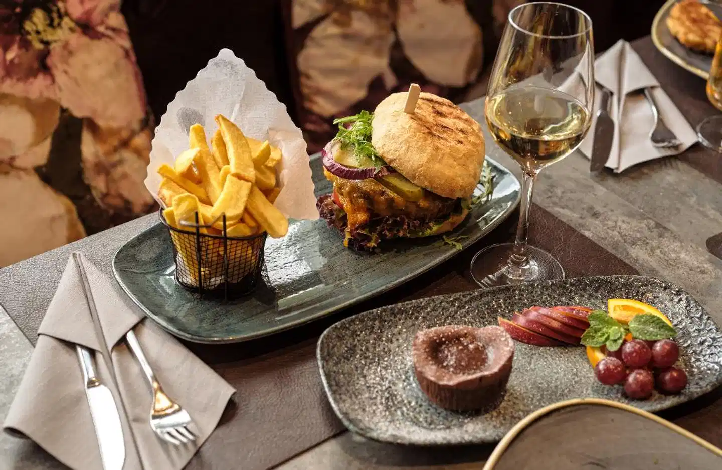 Leonardo Hotel Hamburg Elbbruecken Restaurant