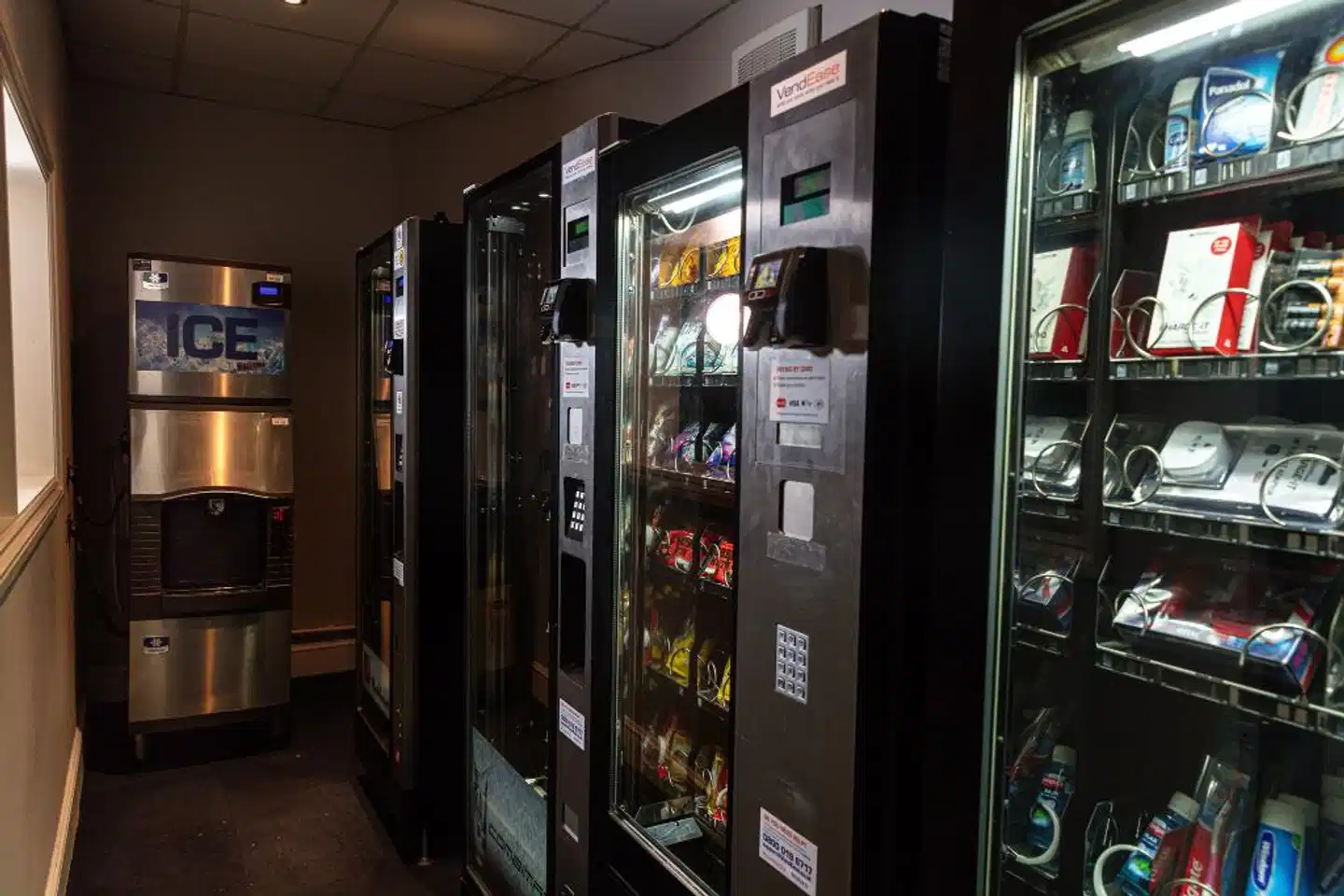 Strand Palace Aussenansicht