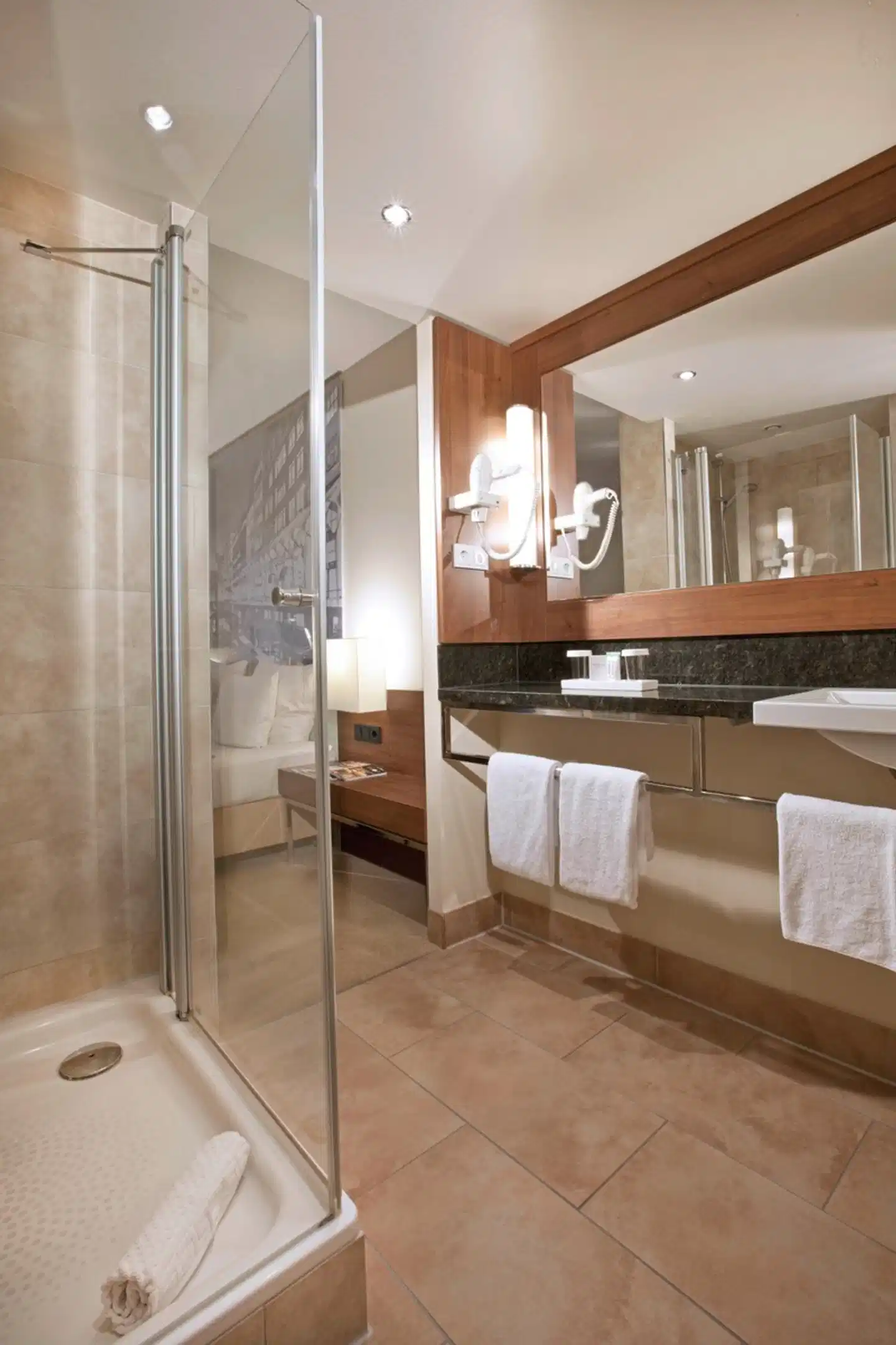 Lindner Hotel Hamburg Am Michel Badezimmer