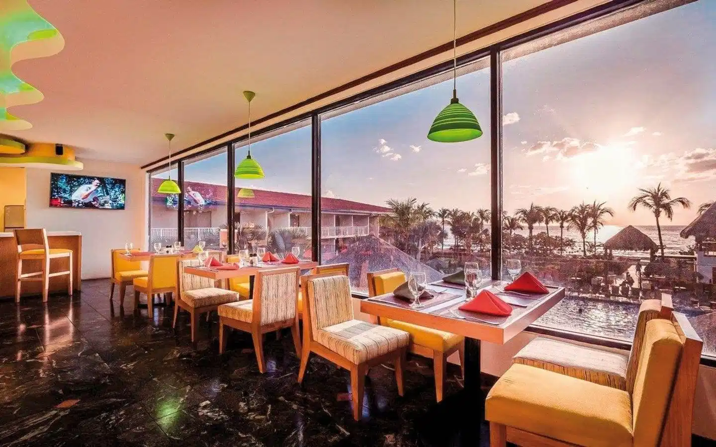 Margaritaville Beach Resort Playa Flamingo Restaurant