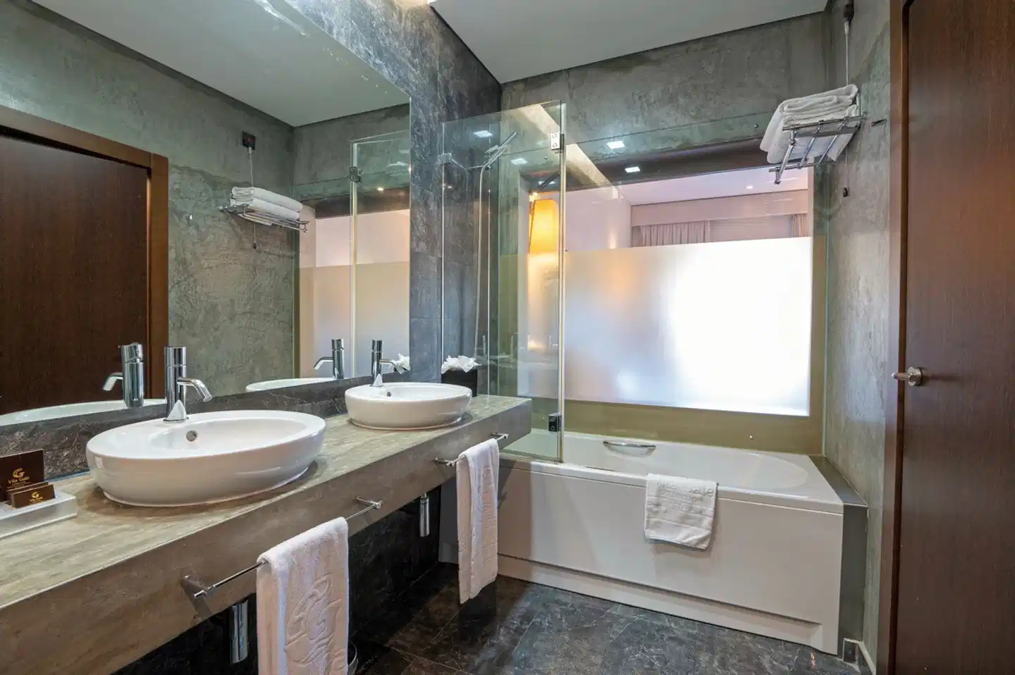 Vila Galé Collection Douro Badezimmer