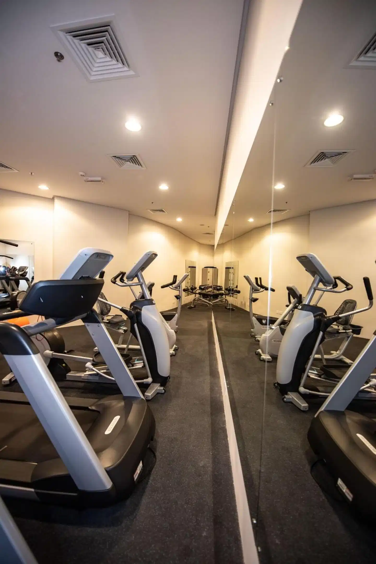 Rozana Hotel Sport und Entertainment