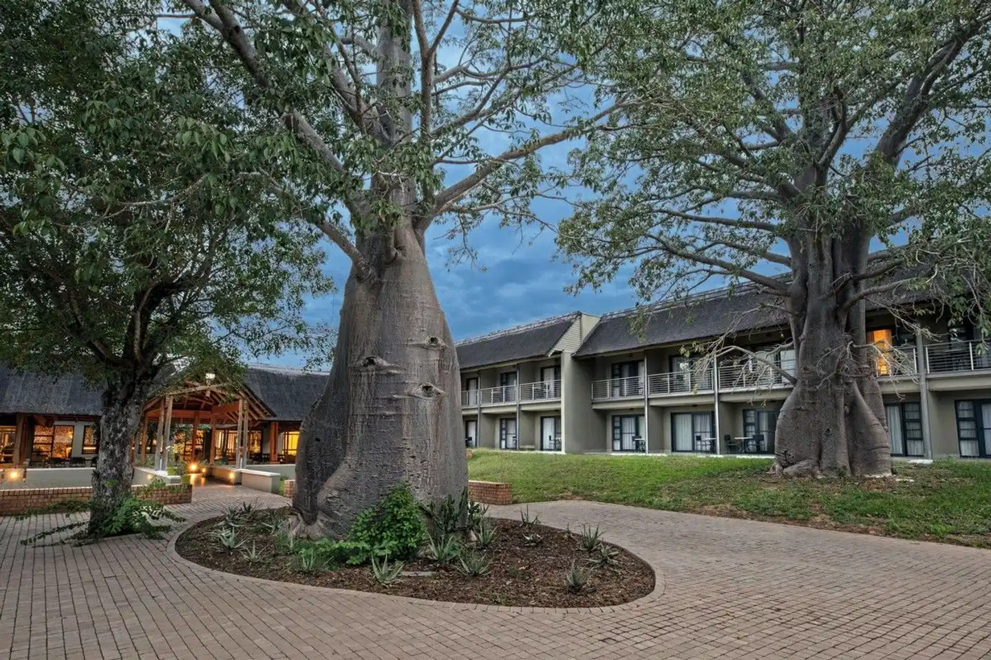 aha Skukuza Safari Lodge Aussenansicht