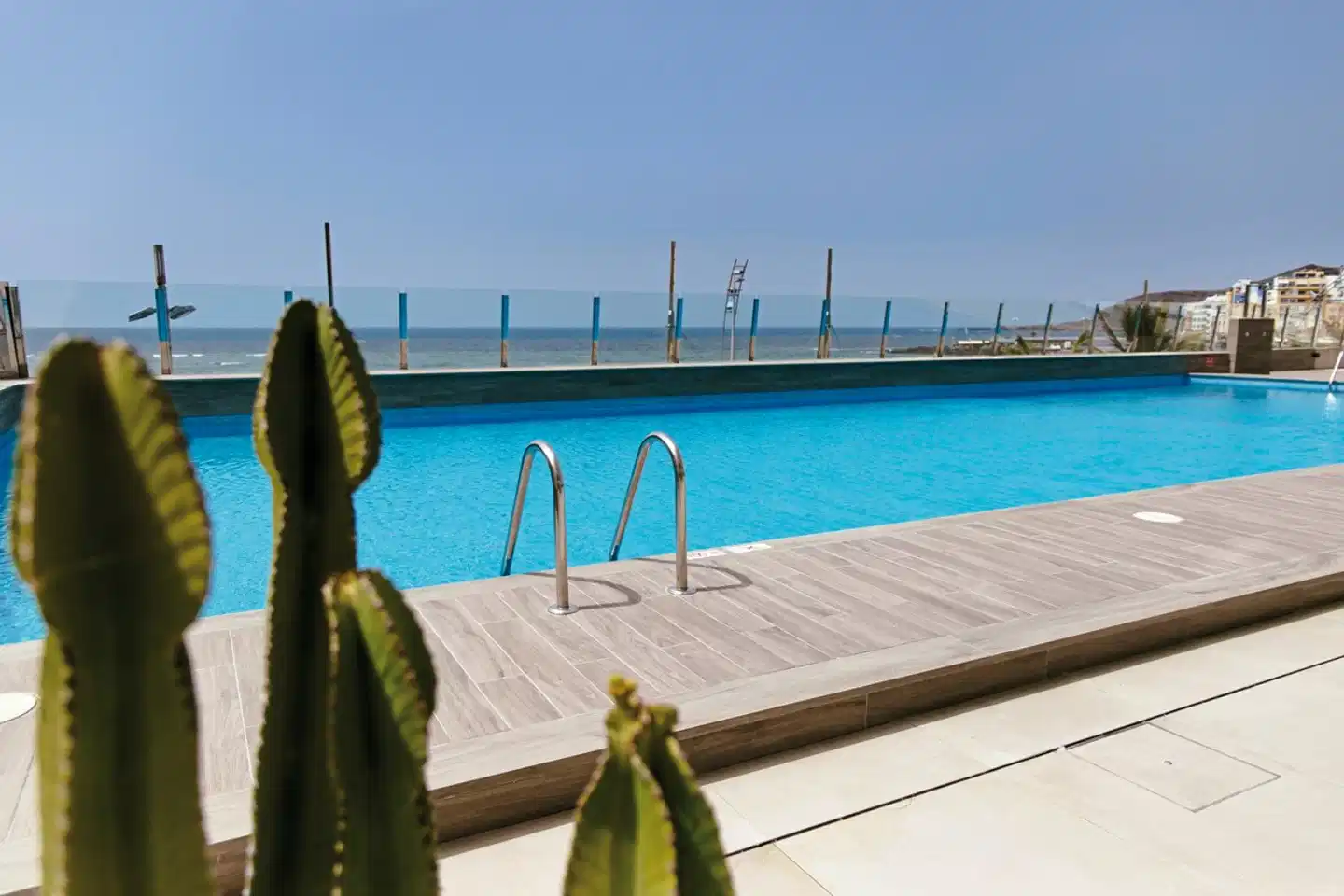 Cristina by Tigotan Terrasse