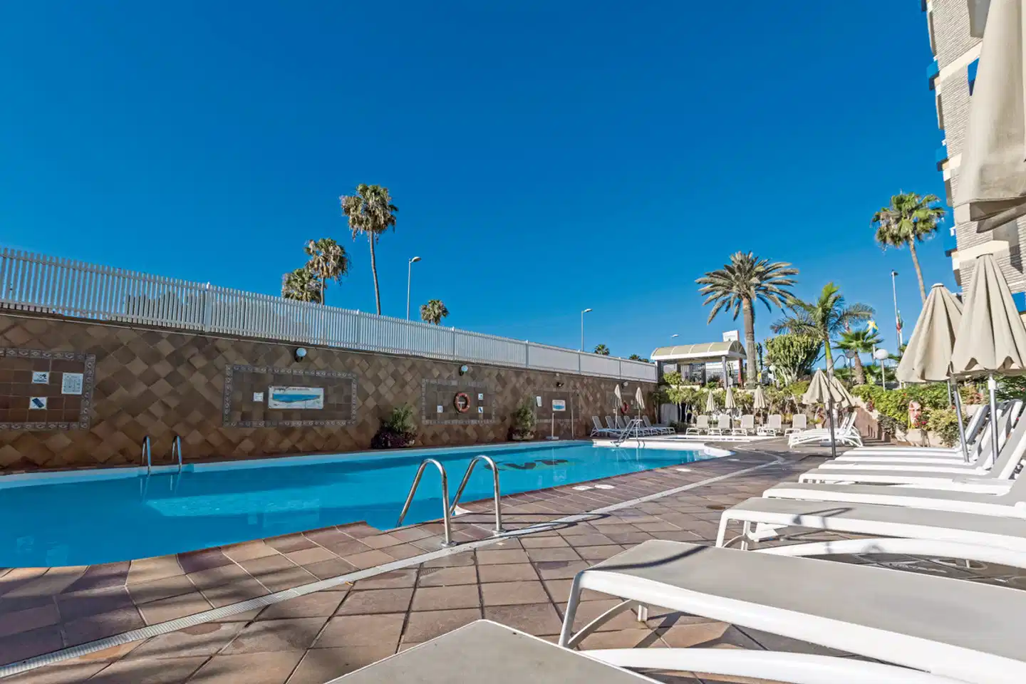 LIVVO Veril Playa Terrasse