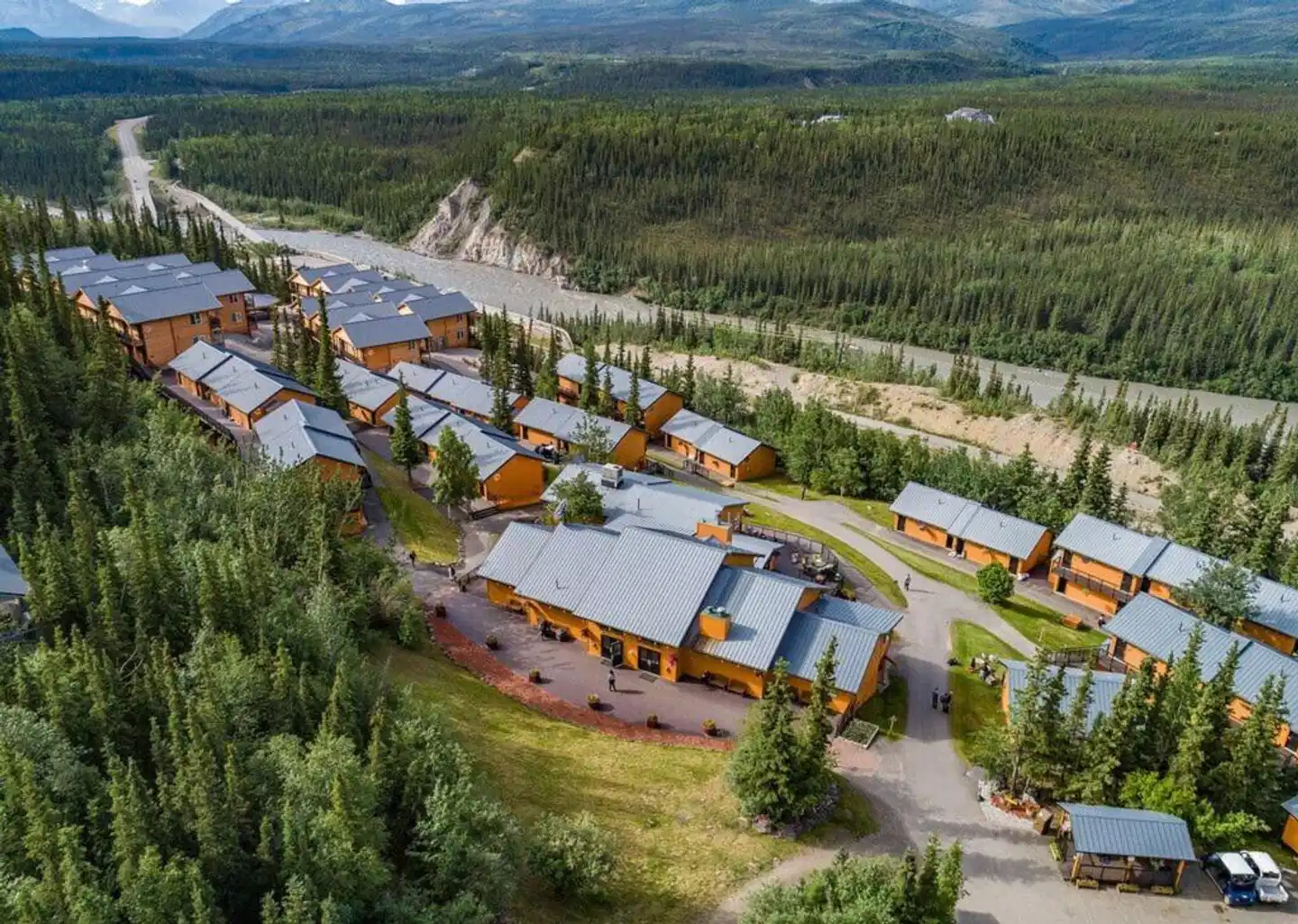Denali Bluffs Hotel Aussenansicht