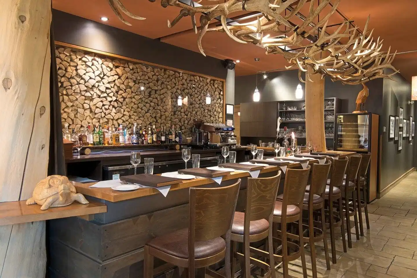 Hotel Musee Premieres Nations Bar