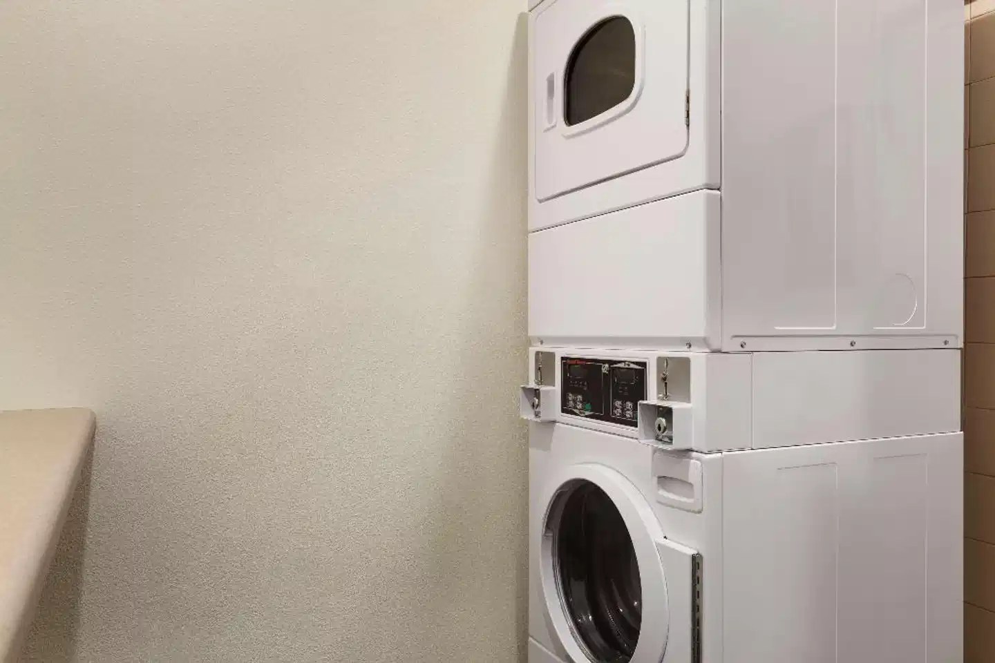 SureStay Plus by Best Western Vero Beach Badezimmer