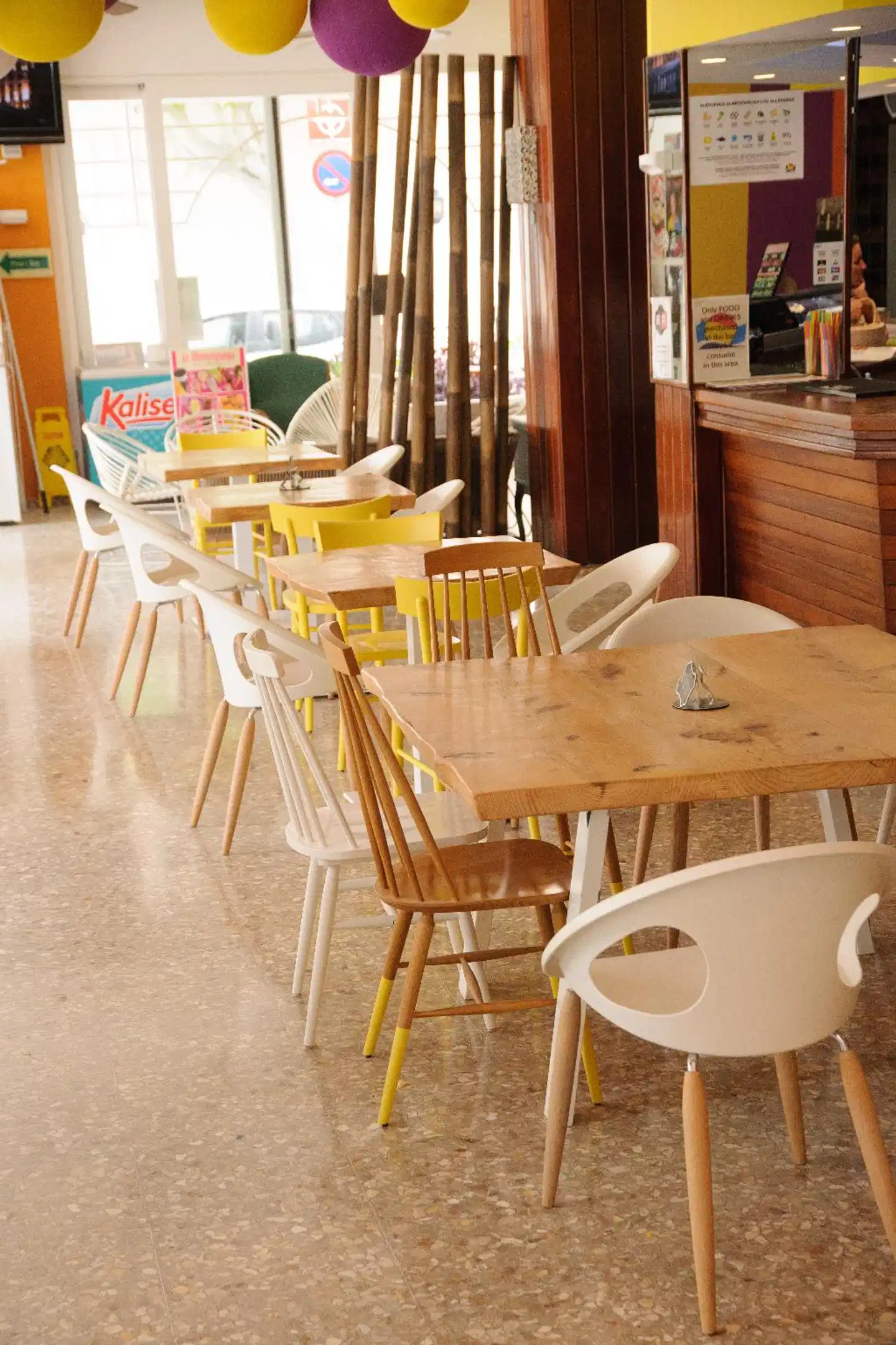 The Poniente Playa Bar