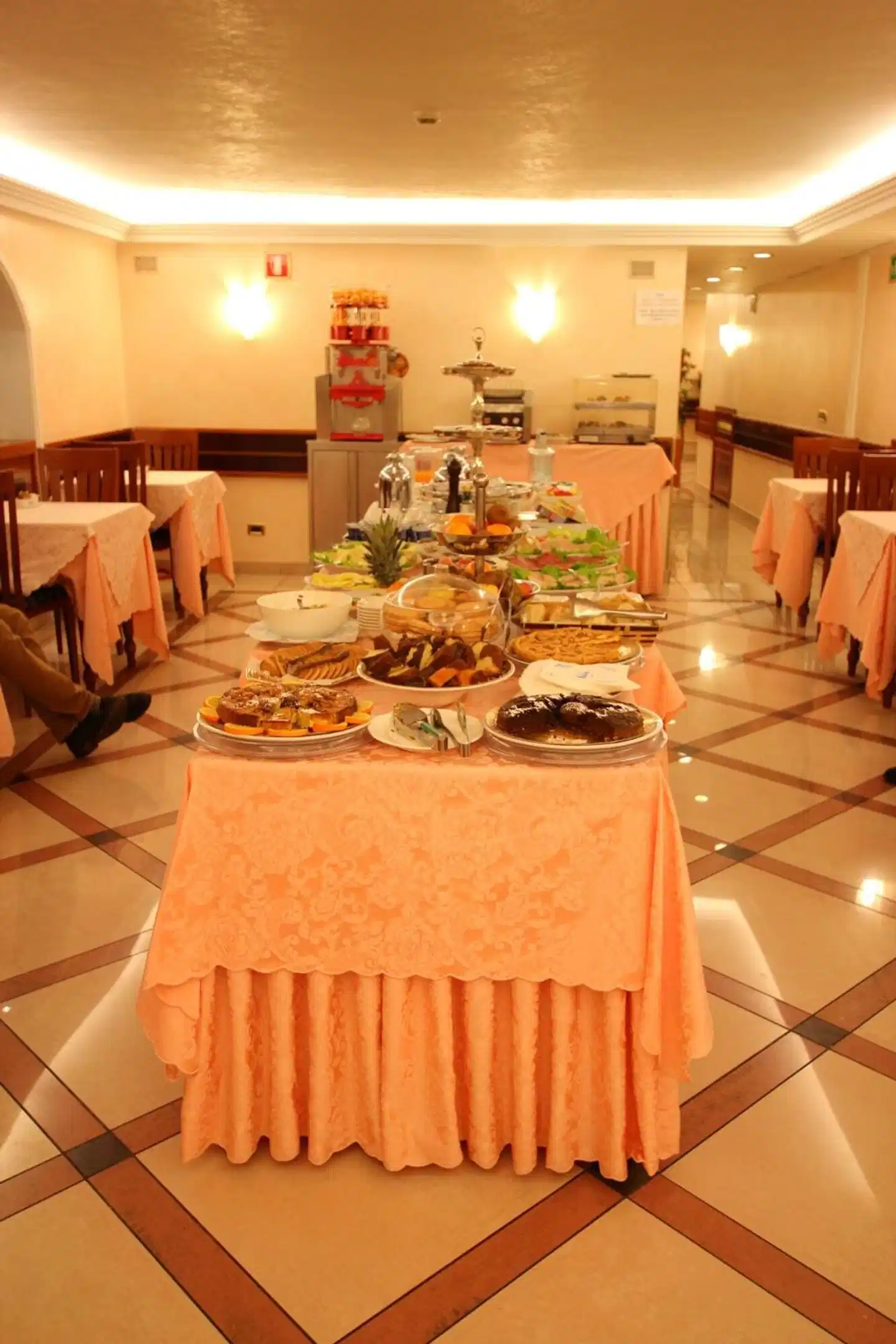 Mokinba Hotels Montebianco Restaurant