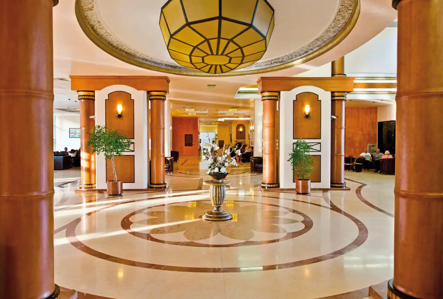 DIT Majestic Beach Resort Lobby