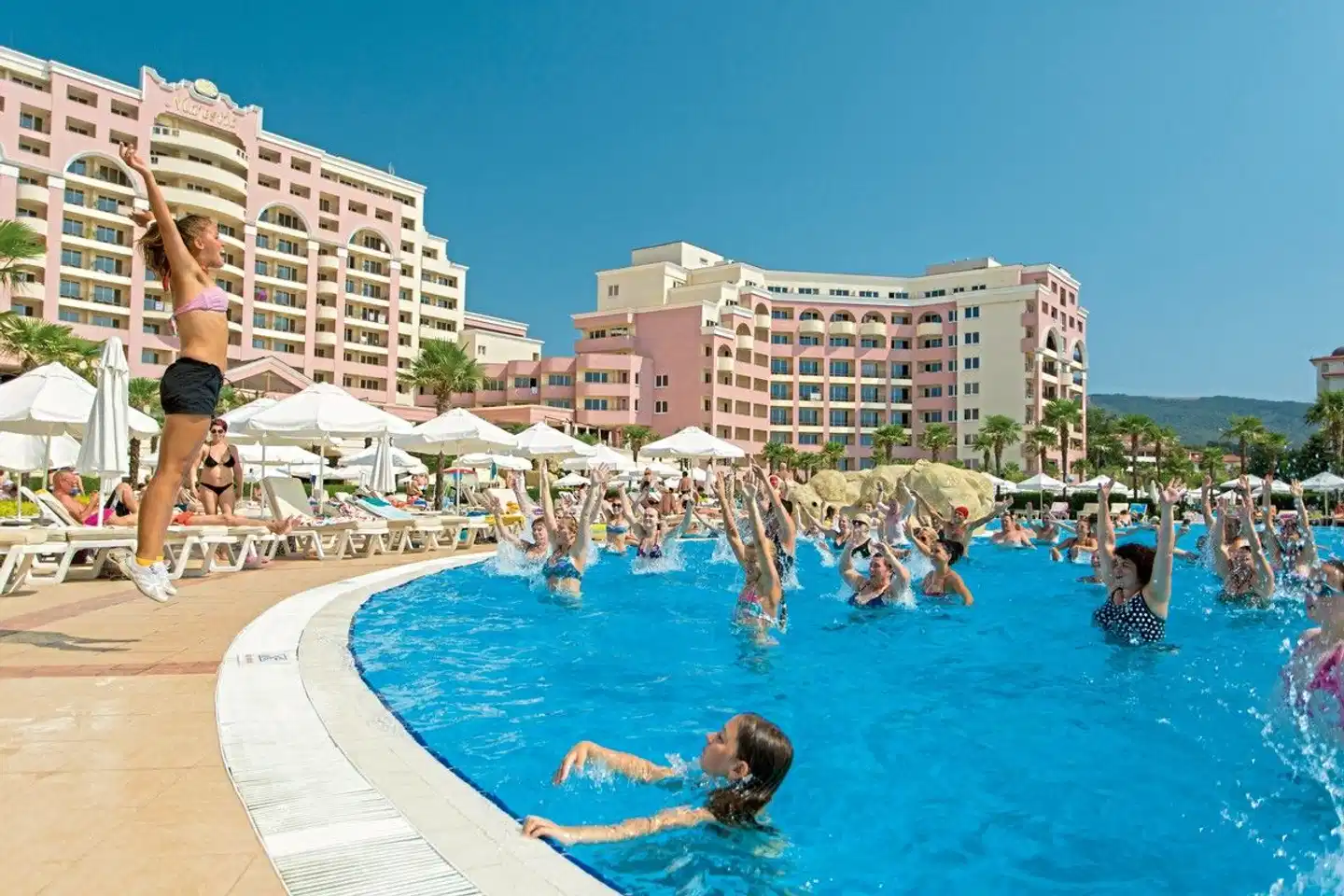 DIT Majestic Beach Resort Pool