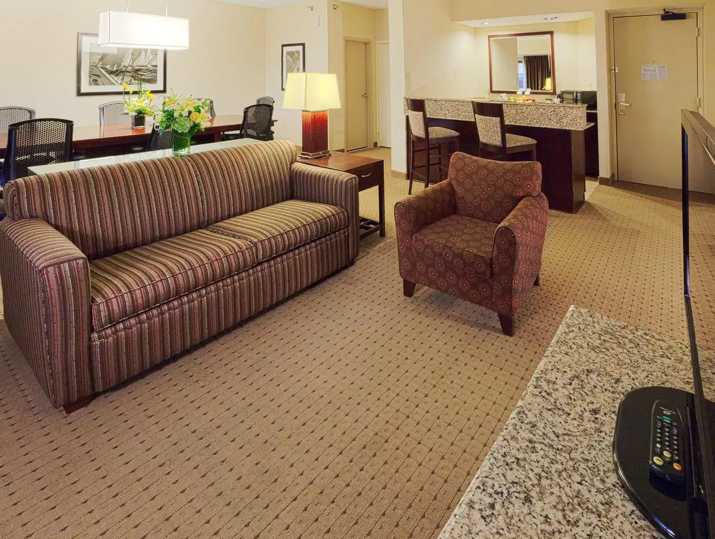 DoubleTree Suites by Hilton Tampa Bay Lobby