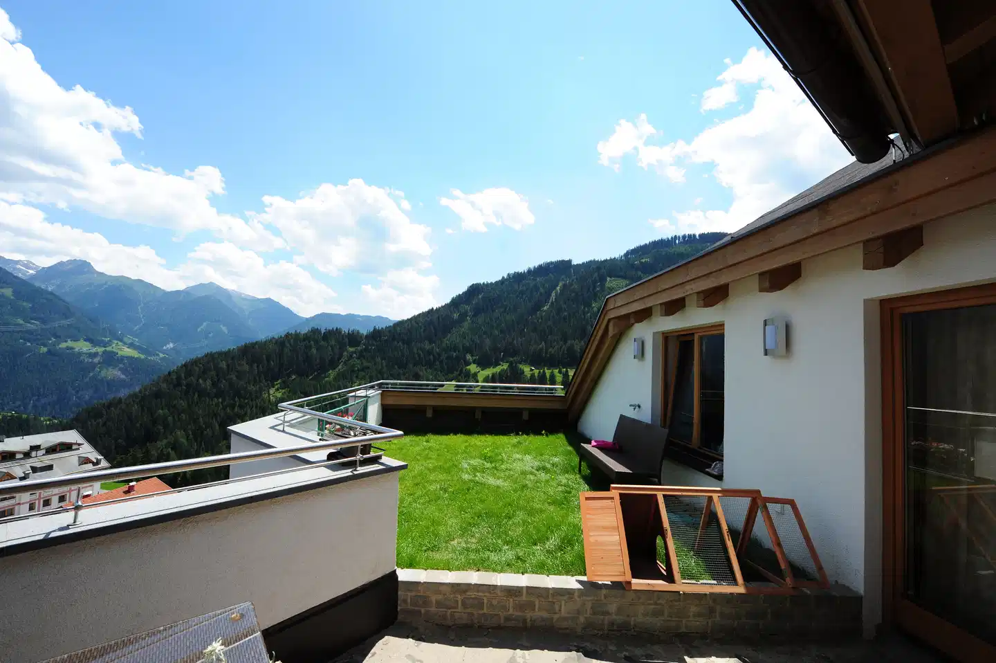 Amadeus-Micheluzzi Terrasse