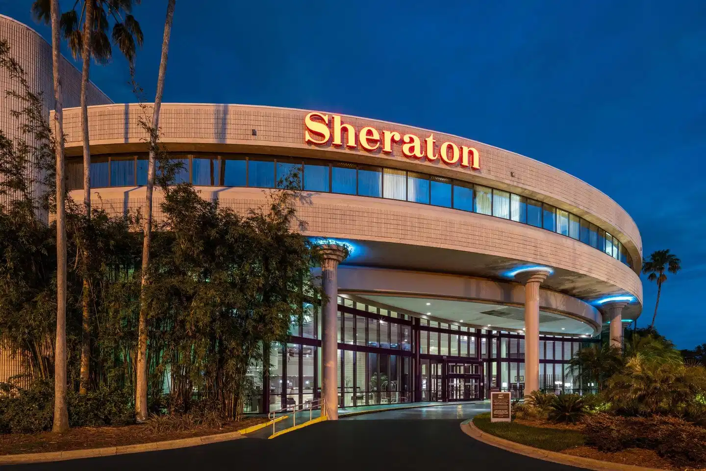 Sheraton Tampa Brandon Hotel Aussenansicht