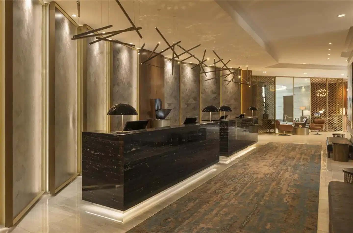 Sheraton Dubai Mall of the Emirates Hallenbad