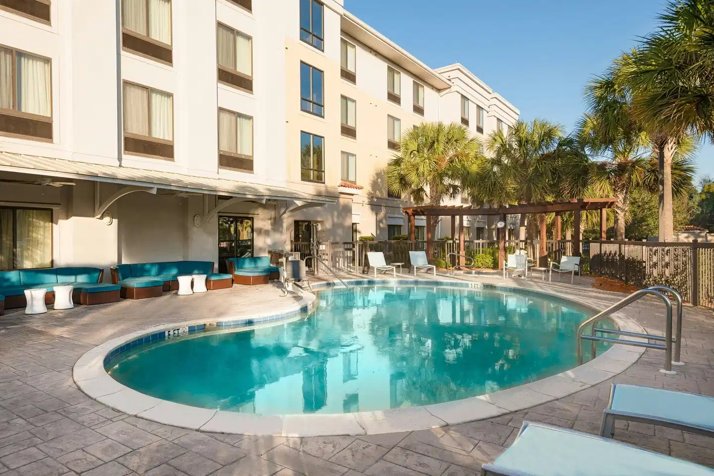 SpringHill Suites by Marriott Fort Myers Airport Pool