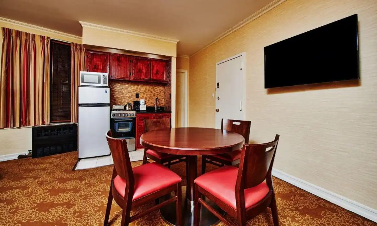 Radio City Apartments Lobby