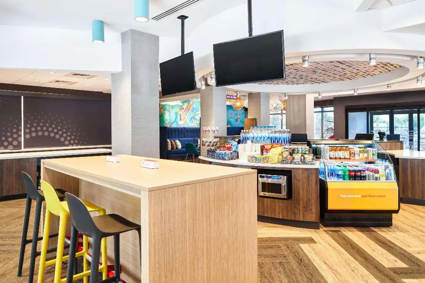 Tru By Hilton Ft. Lauderdale Airport Bar