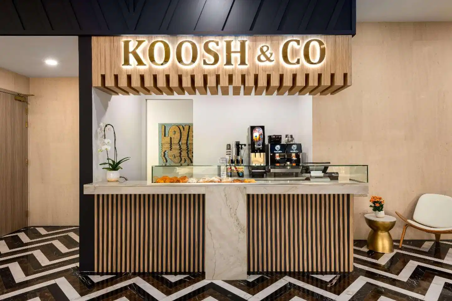 Dolce by Wyndham Hollywood Lobby