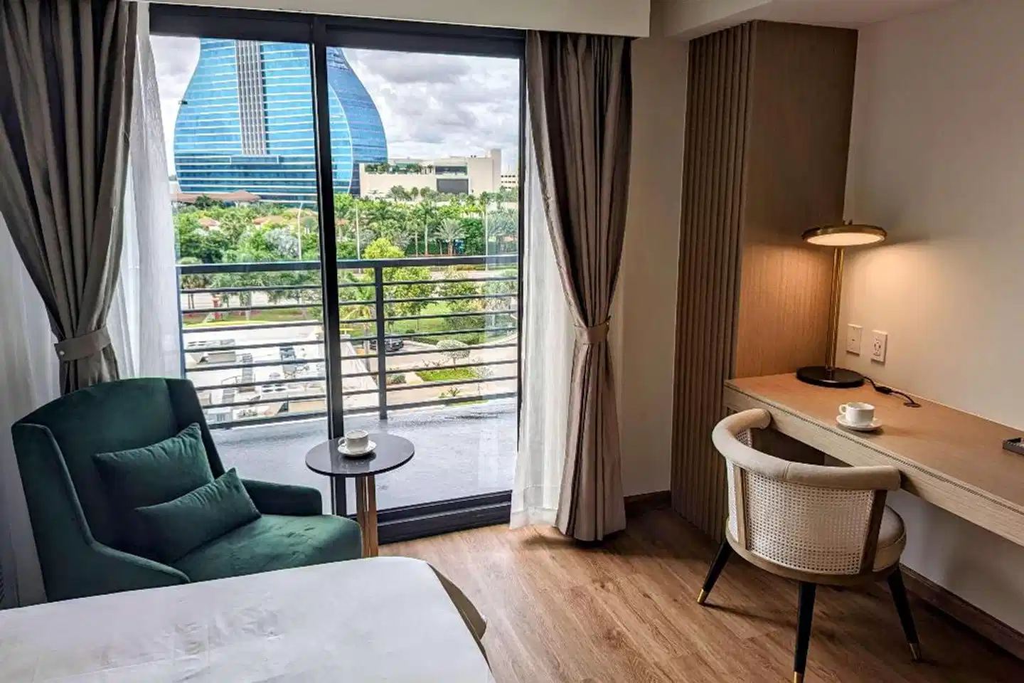 Dolce by Wyndham Hollywood Wellness