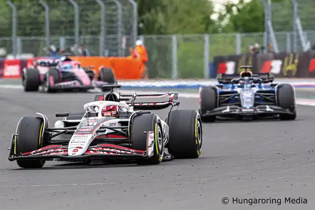 Hotel Barceló Budapest - inkl. Formel 1 Wochenend Ticket Budapest Lobby