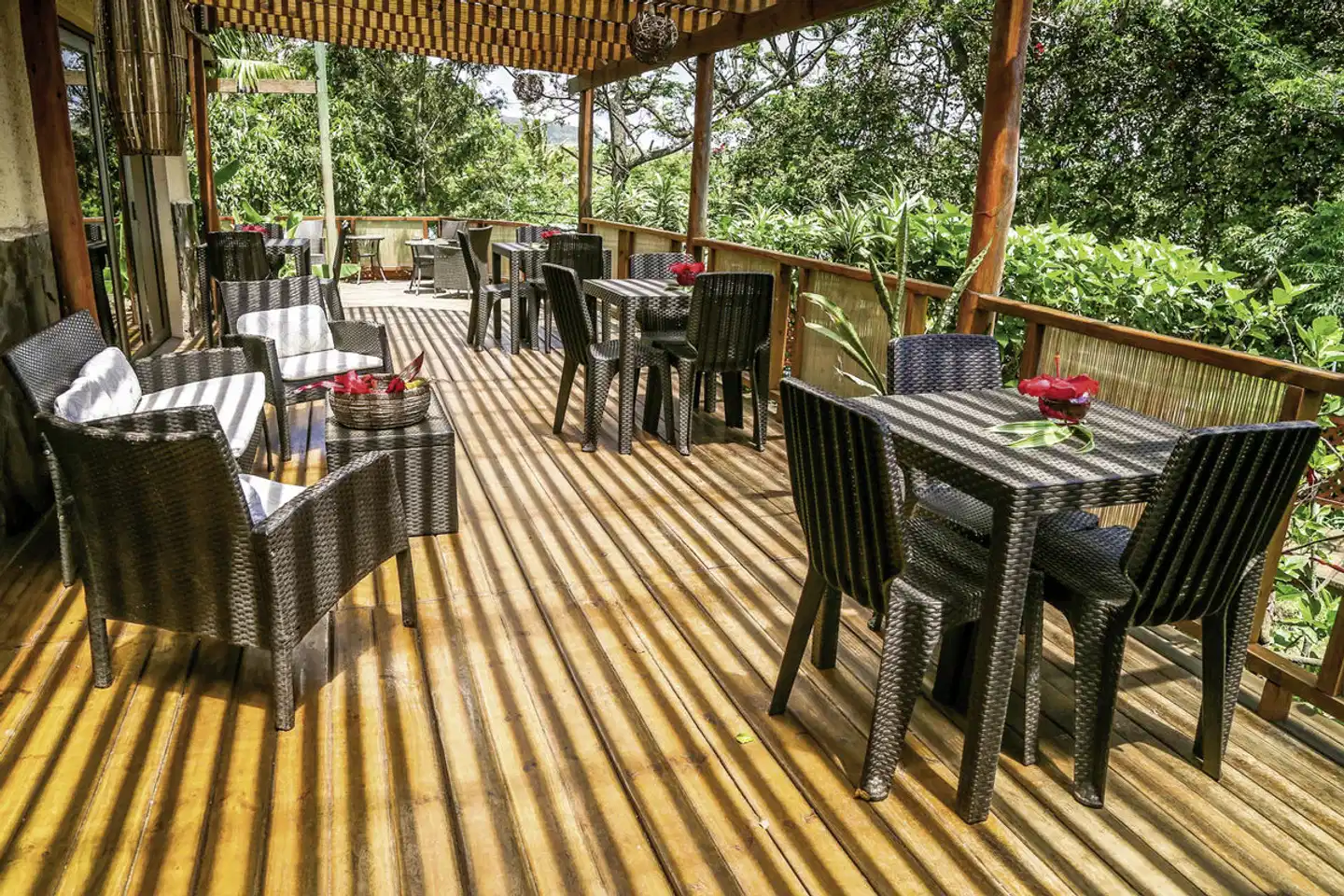 Easter Island Eco Lodge Terrasse