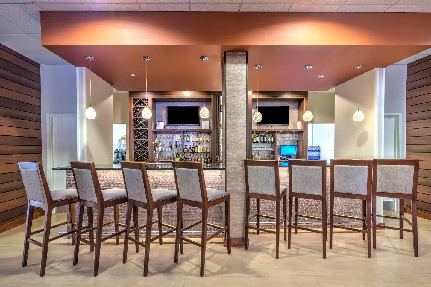Fairfield Inn & Suites by Marriott Durham Southpoint Bar