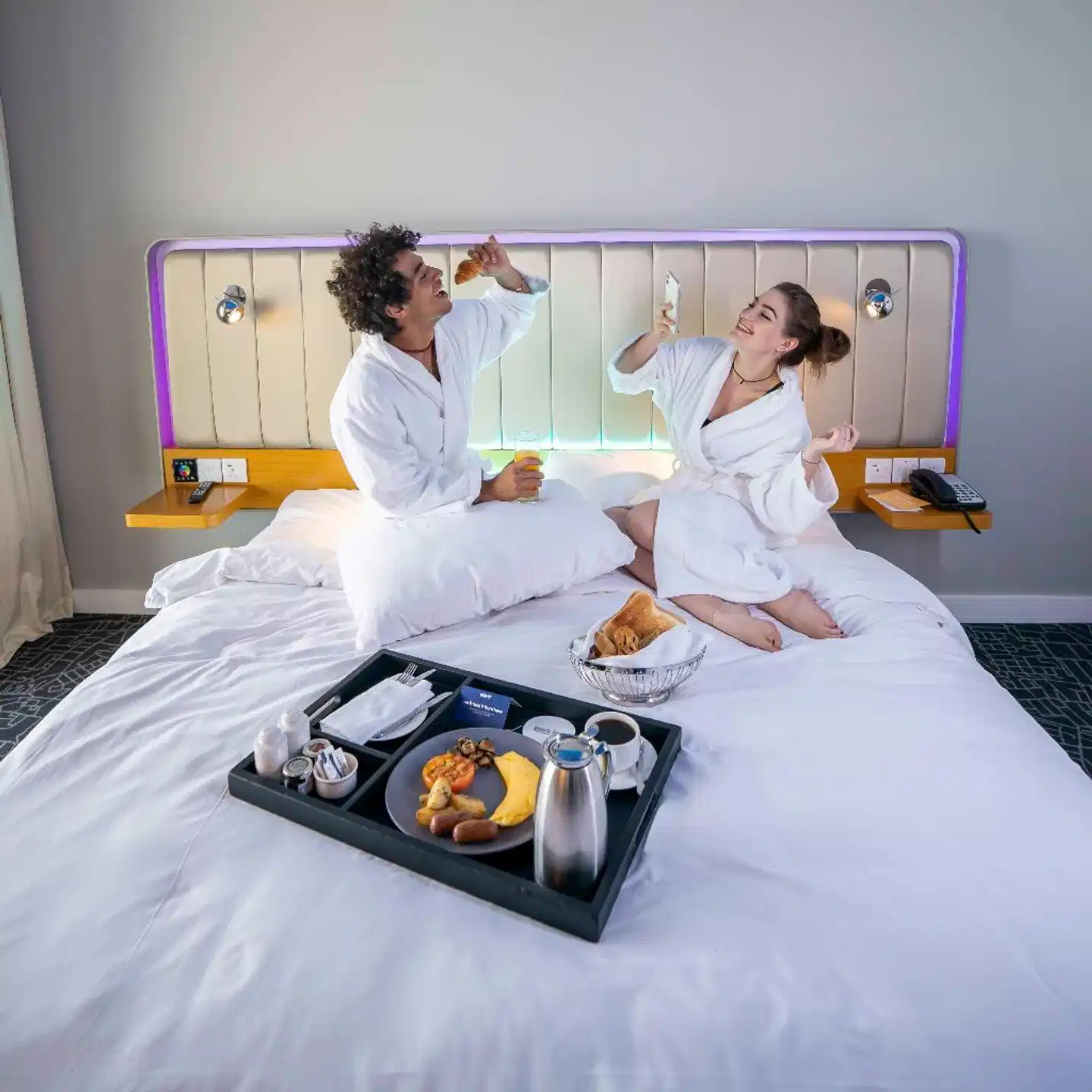 Park Inn by Radisson Abu Dhabi Yas Island Wohnbeispiel