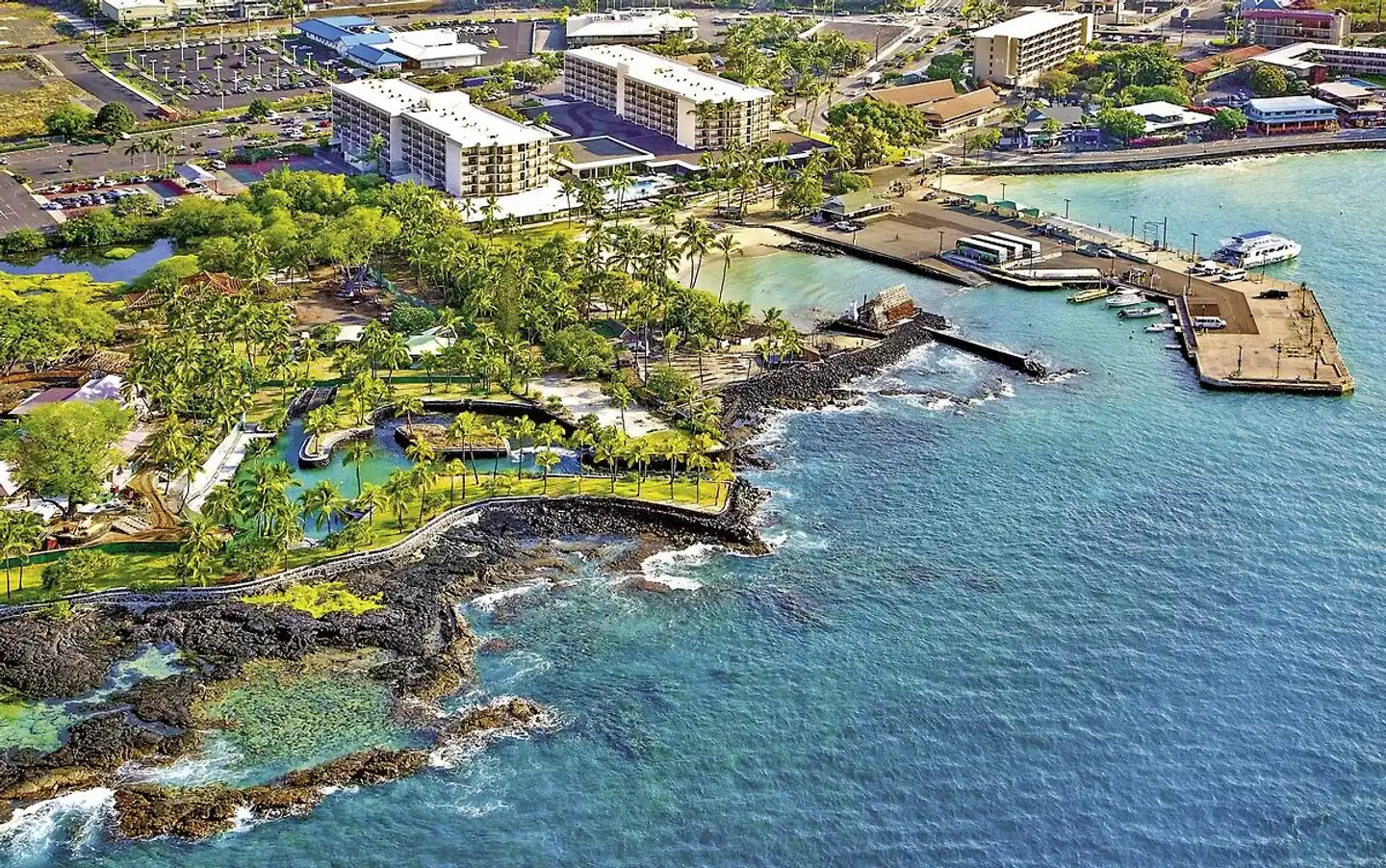 Courtyard King Kamehameha's Kona Beach Hotel Pool