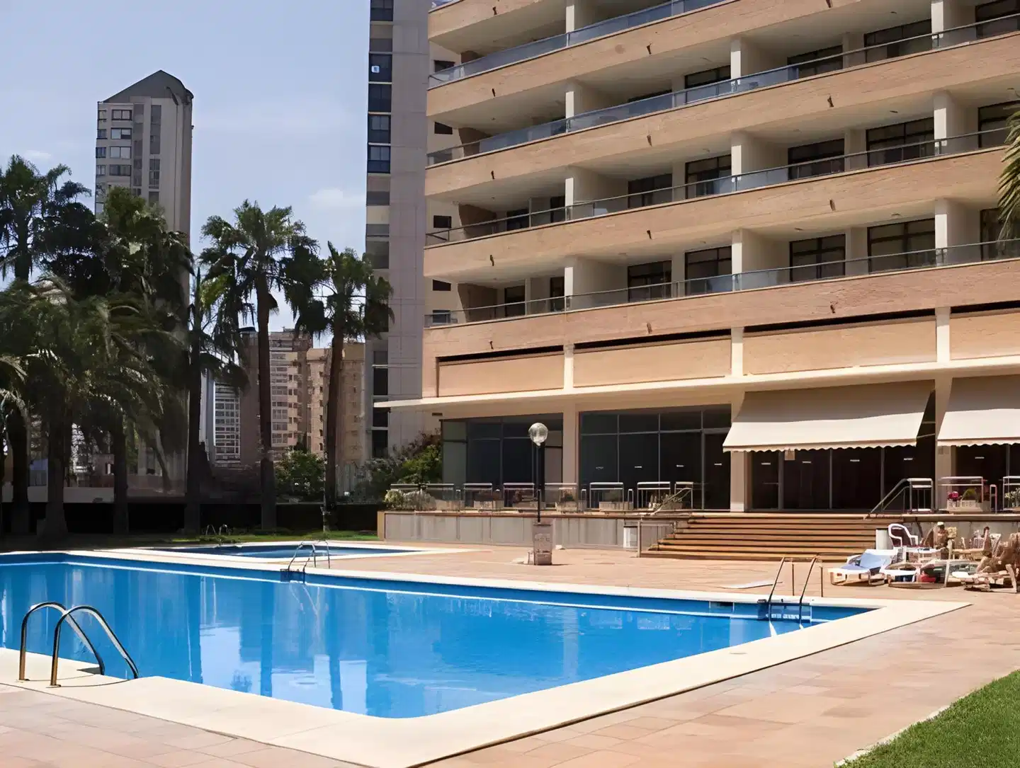Apartamentos Paraiso Centro Pool
