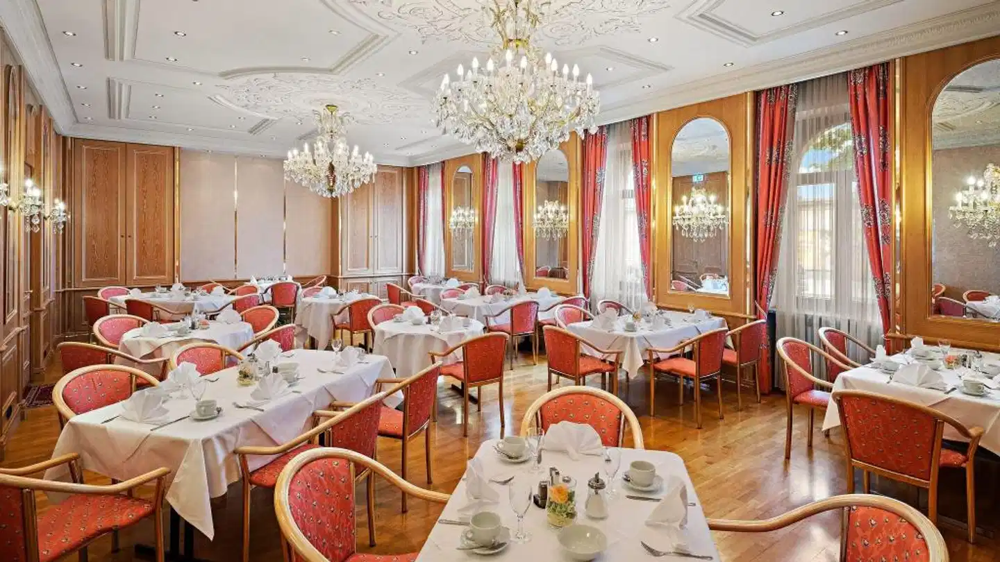 Bayerischer Hof Restaurant