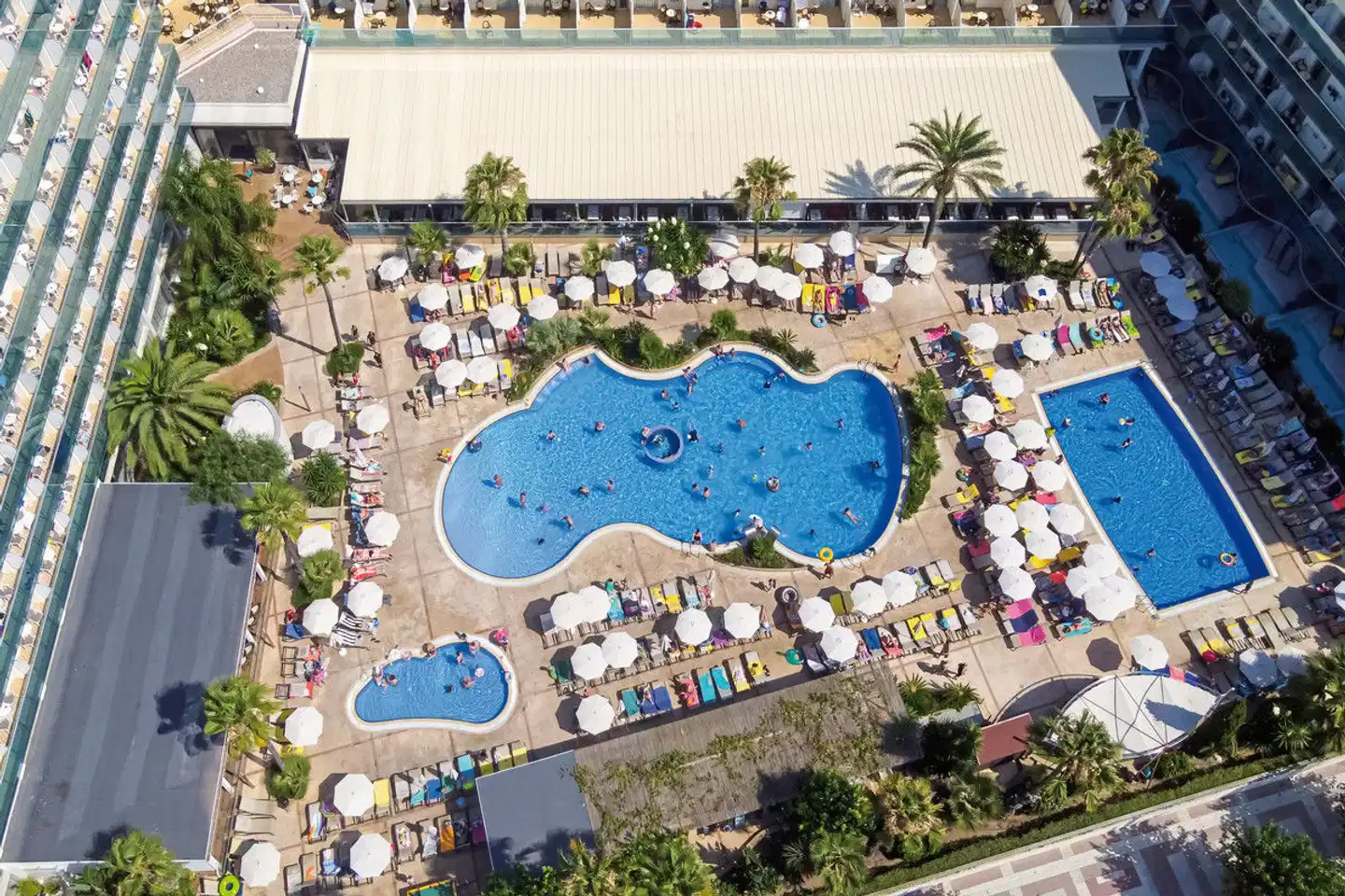 Golden Taurus Aquapark Resort Modellaufnahme