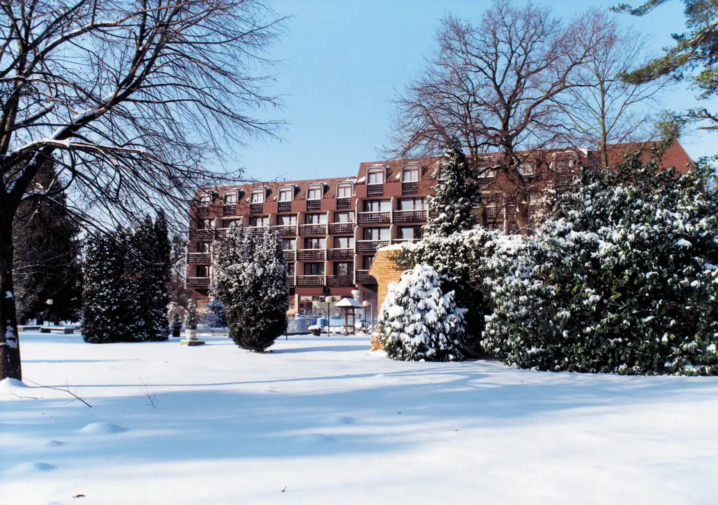 Ensana Thermal Sárvár Health Spa Hotel Aussenansicht