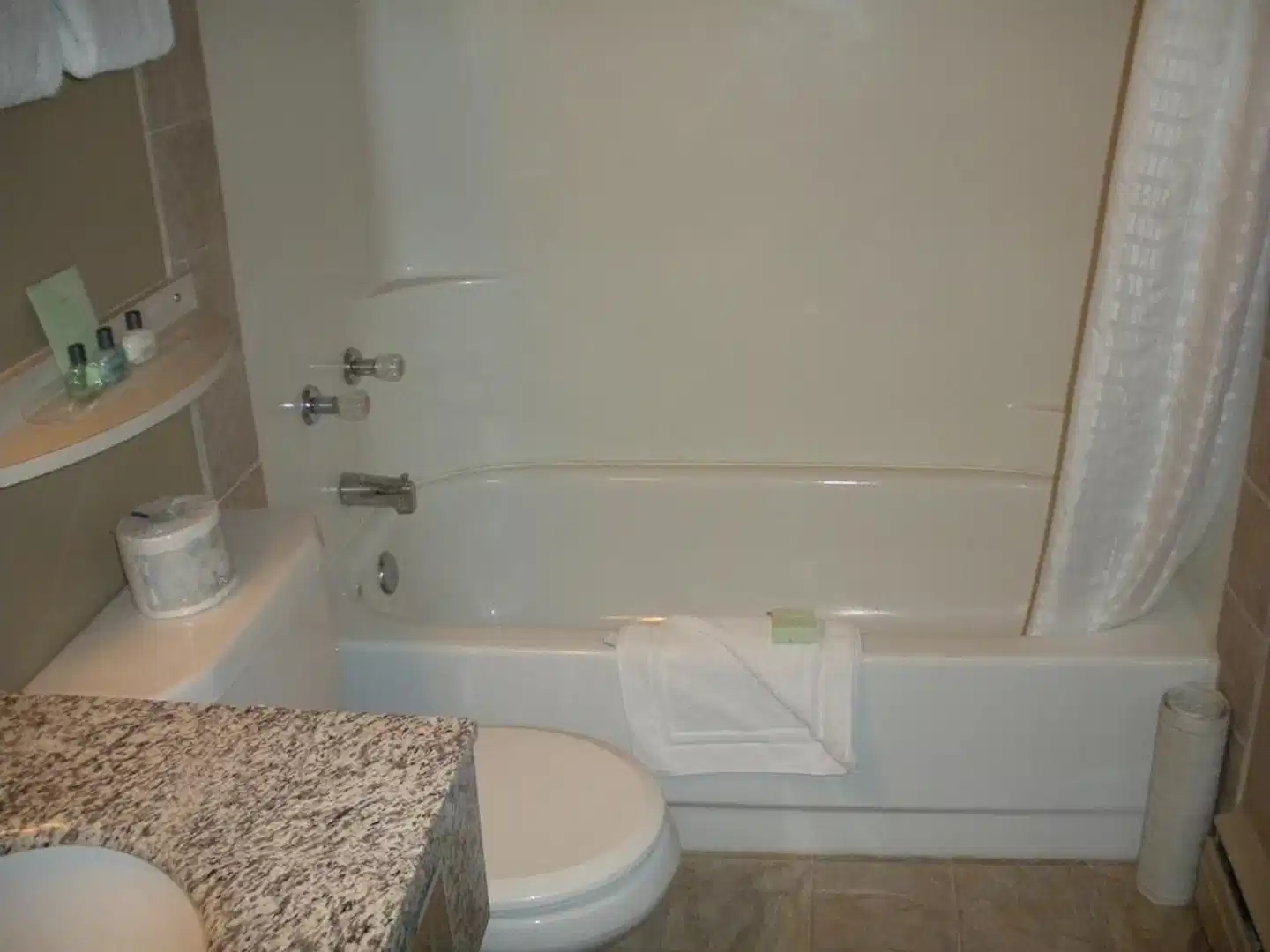 Maligne Lodge Badezimmer