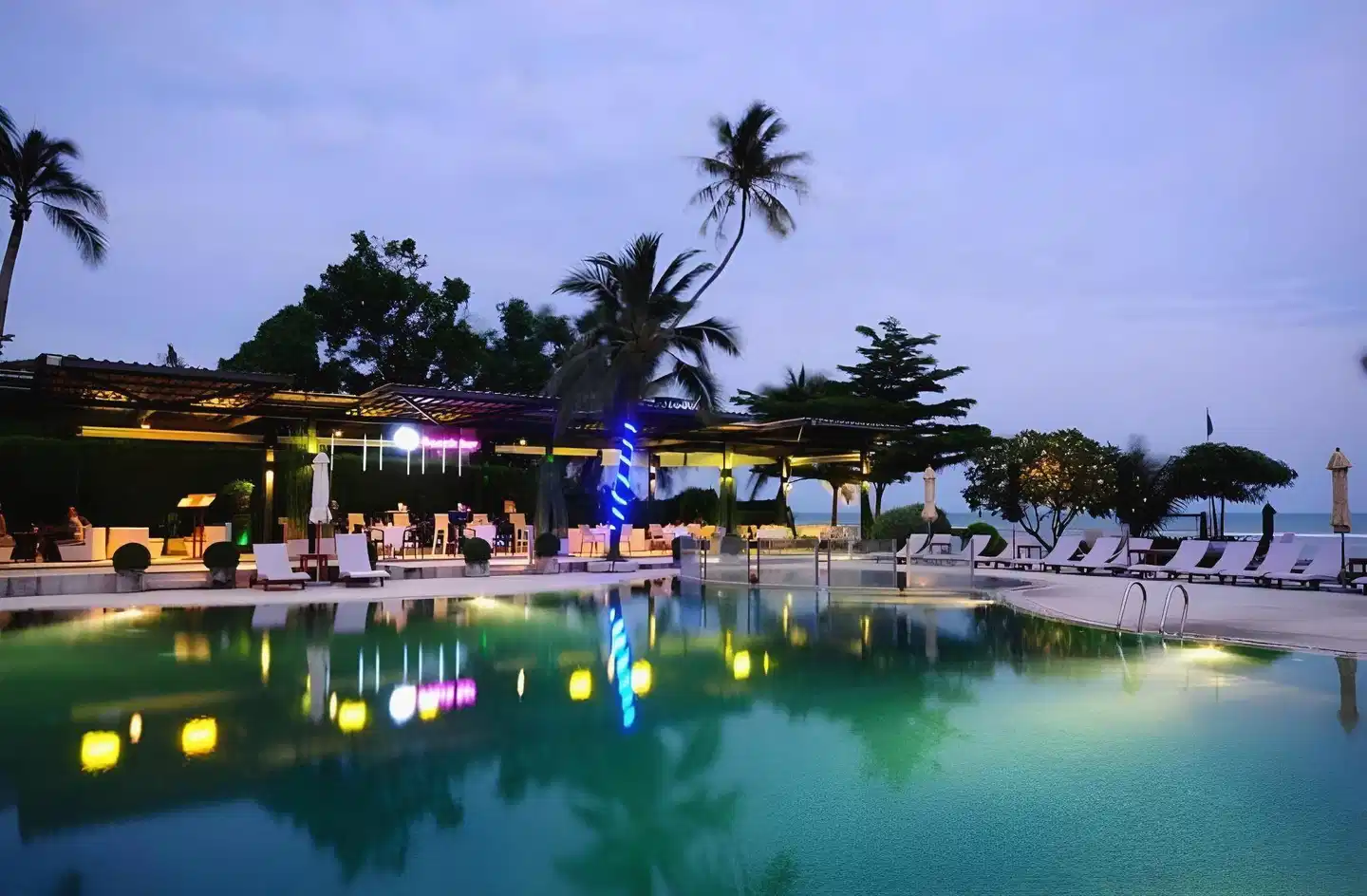 Thai Fight Hotel Pool