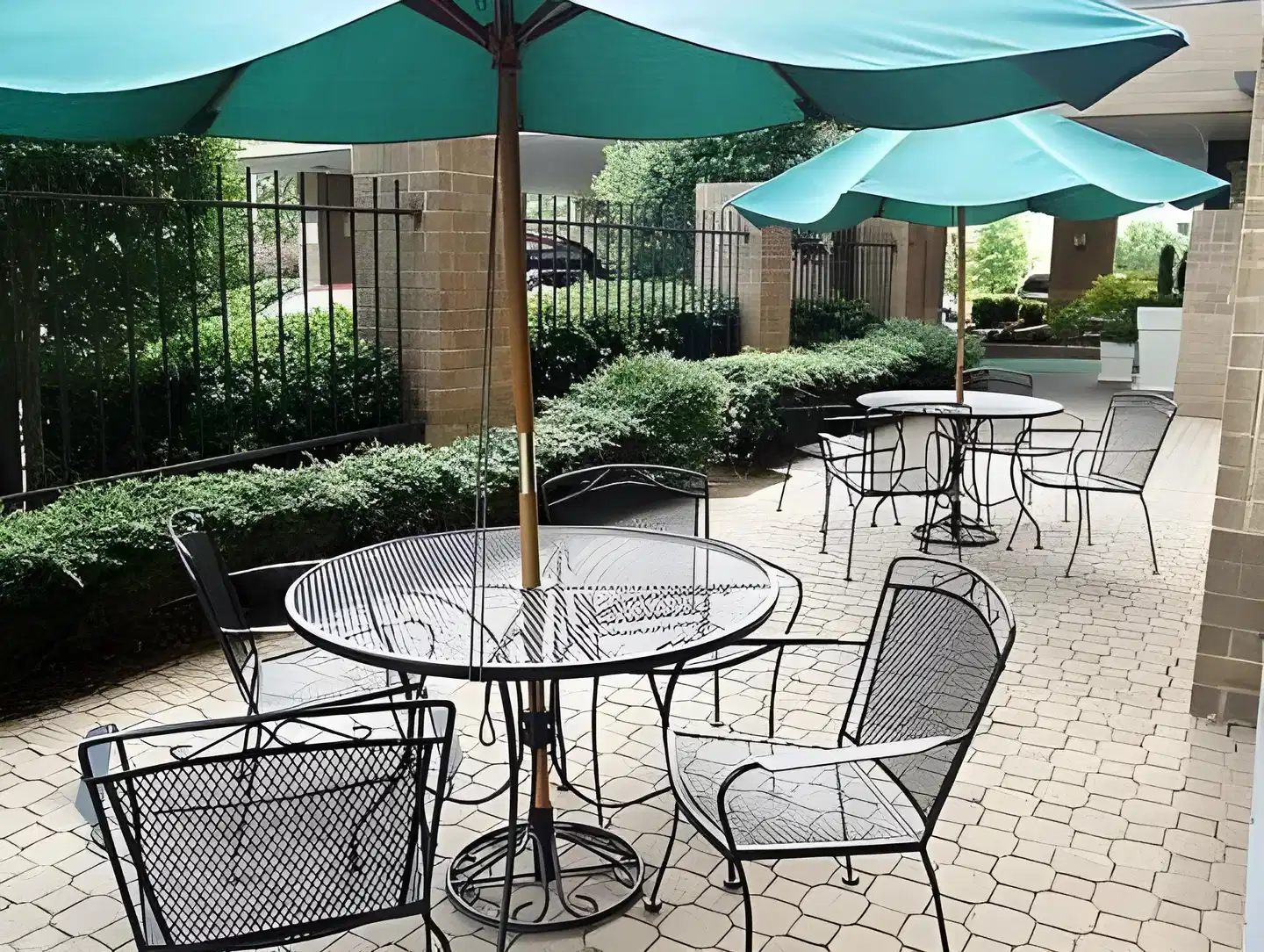 Holiday Inn Charlotte University Terrasse