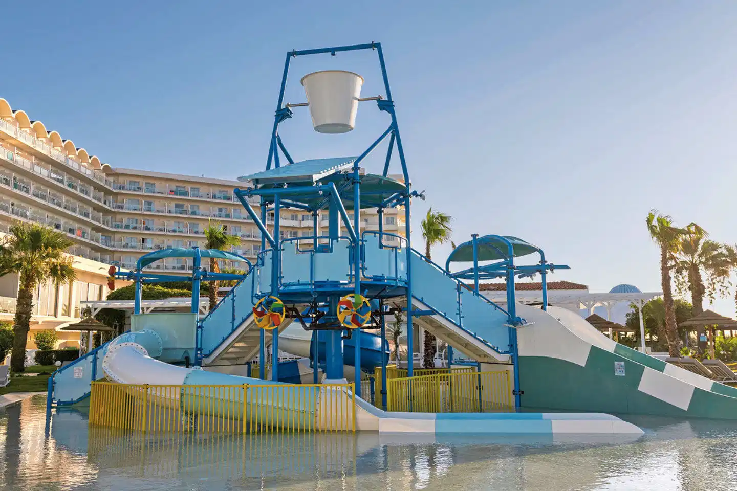 Pegasos Deluxe Beach Hotel Terrasse