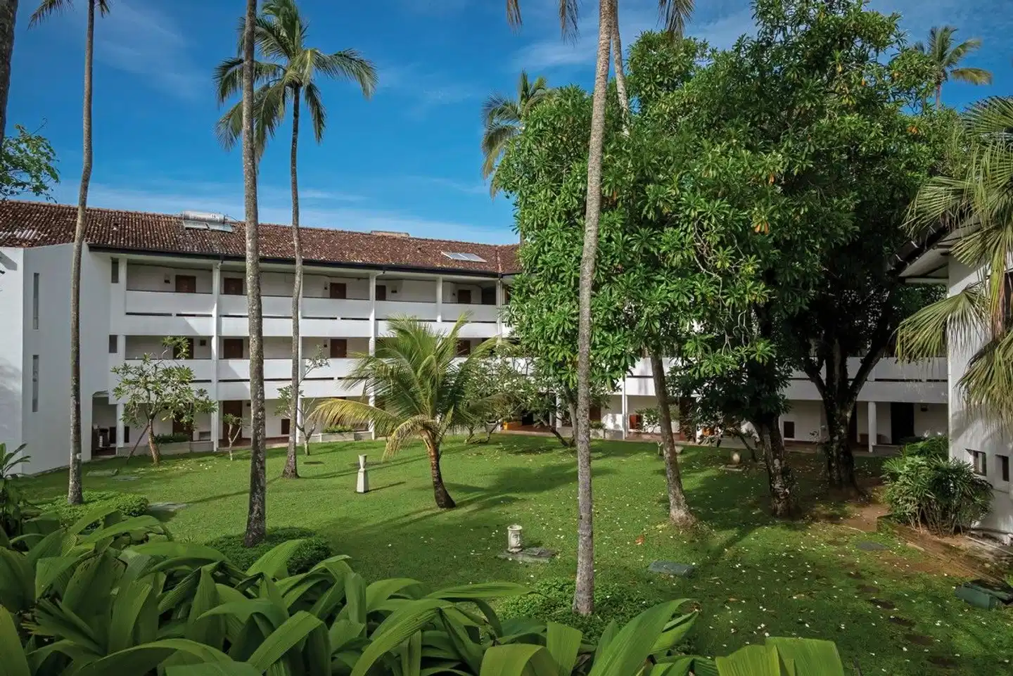 Tangerine Beach Hotel Aussenansicht