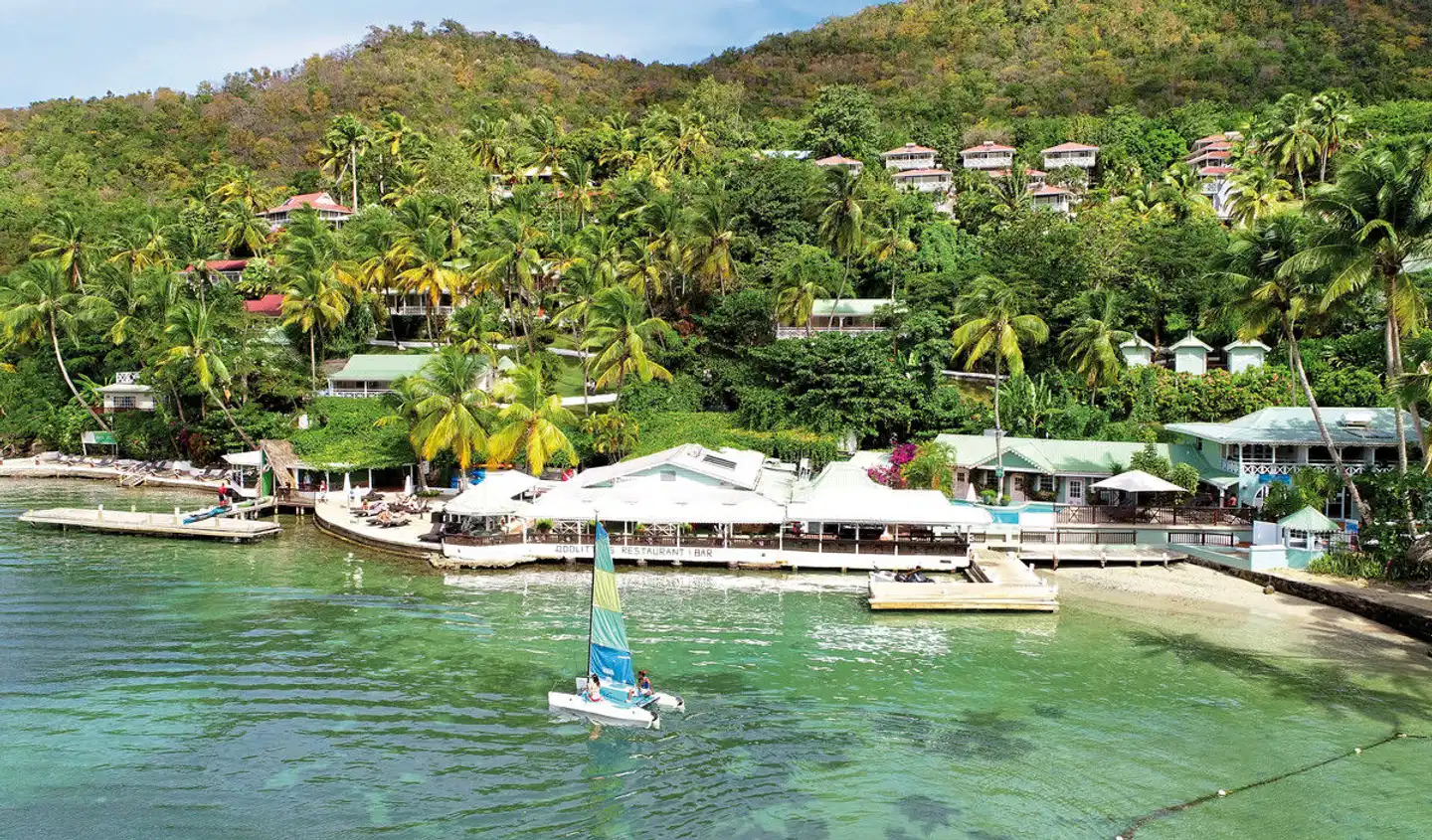 Marigot Beach Club & Dive Resort Aussenansicht