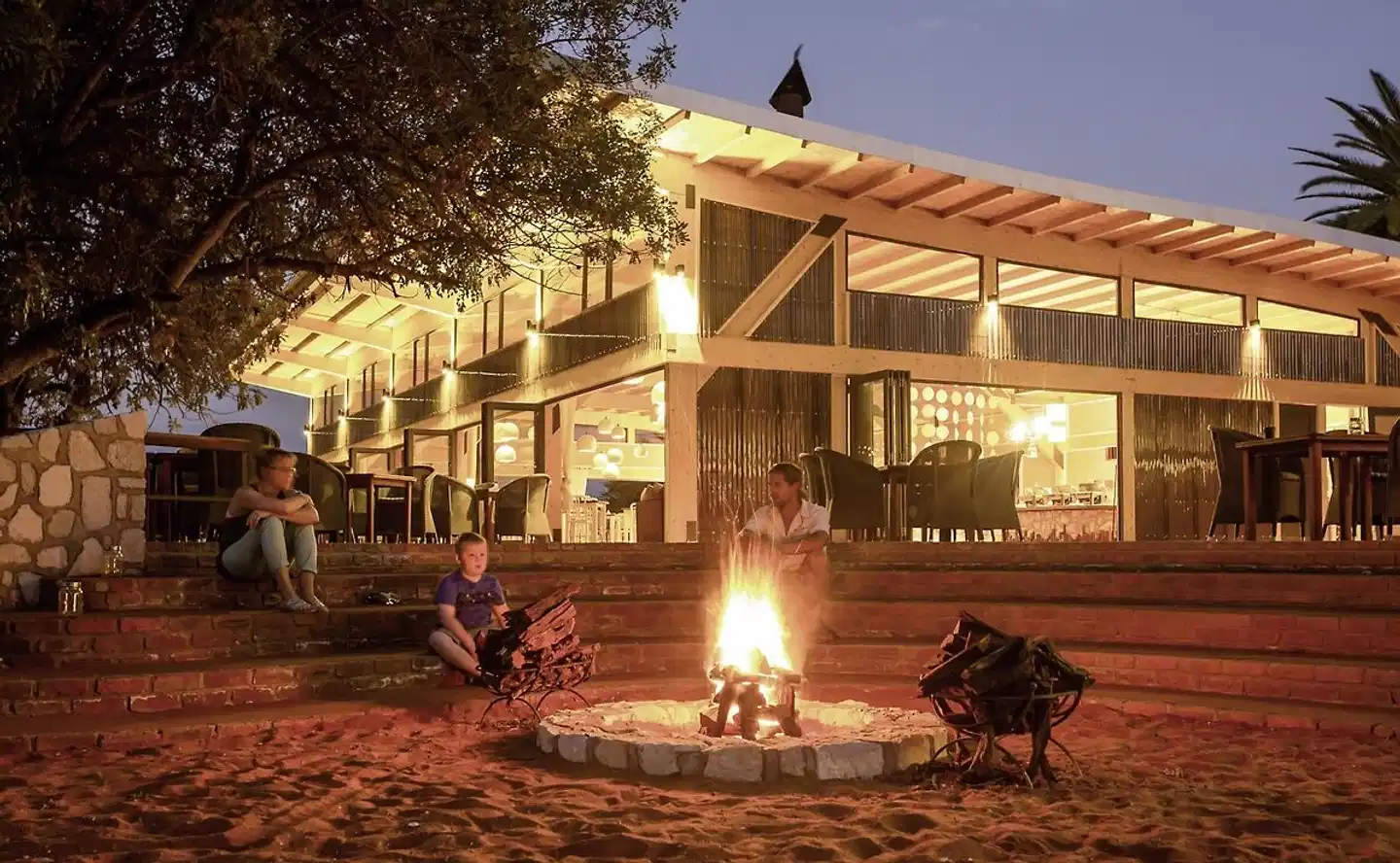 Kalahari Anib Lodge Terrasse