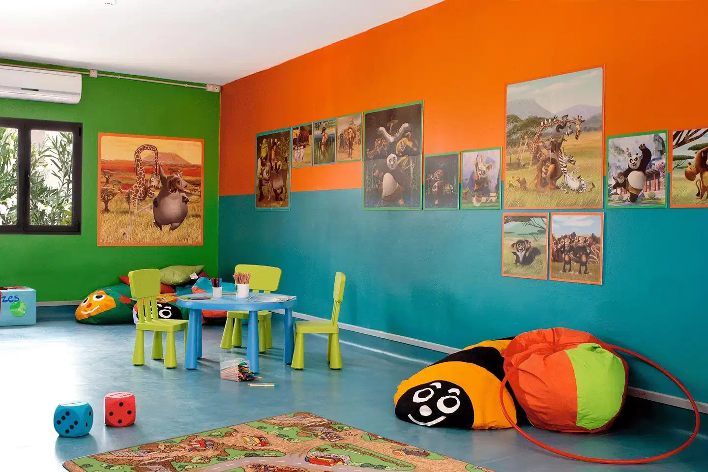 Cay Beach Caleta Sport und Entertainment