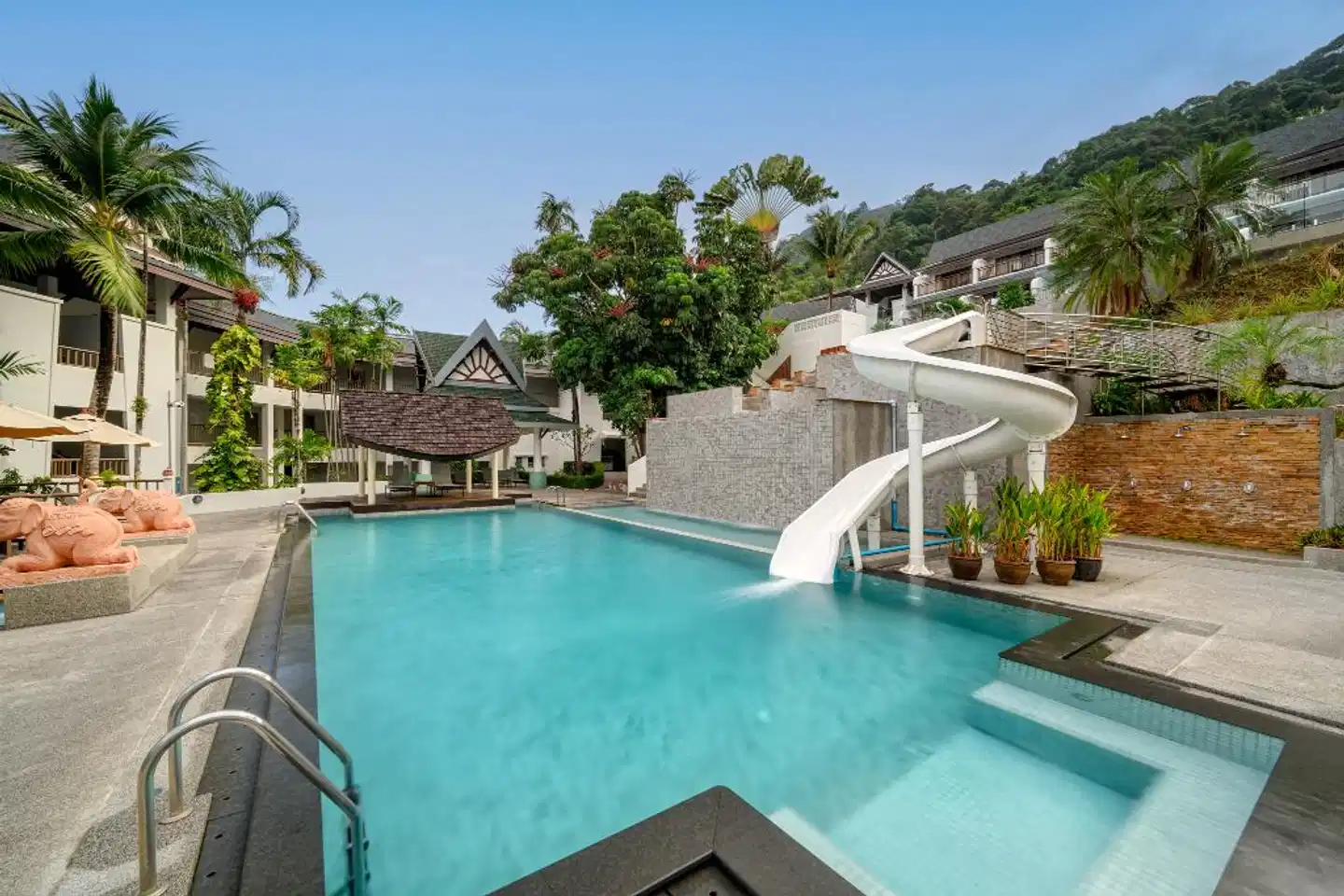 Andamantra Resort & Villa Phuket Pool