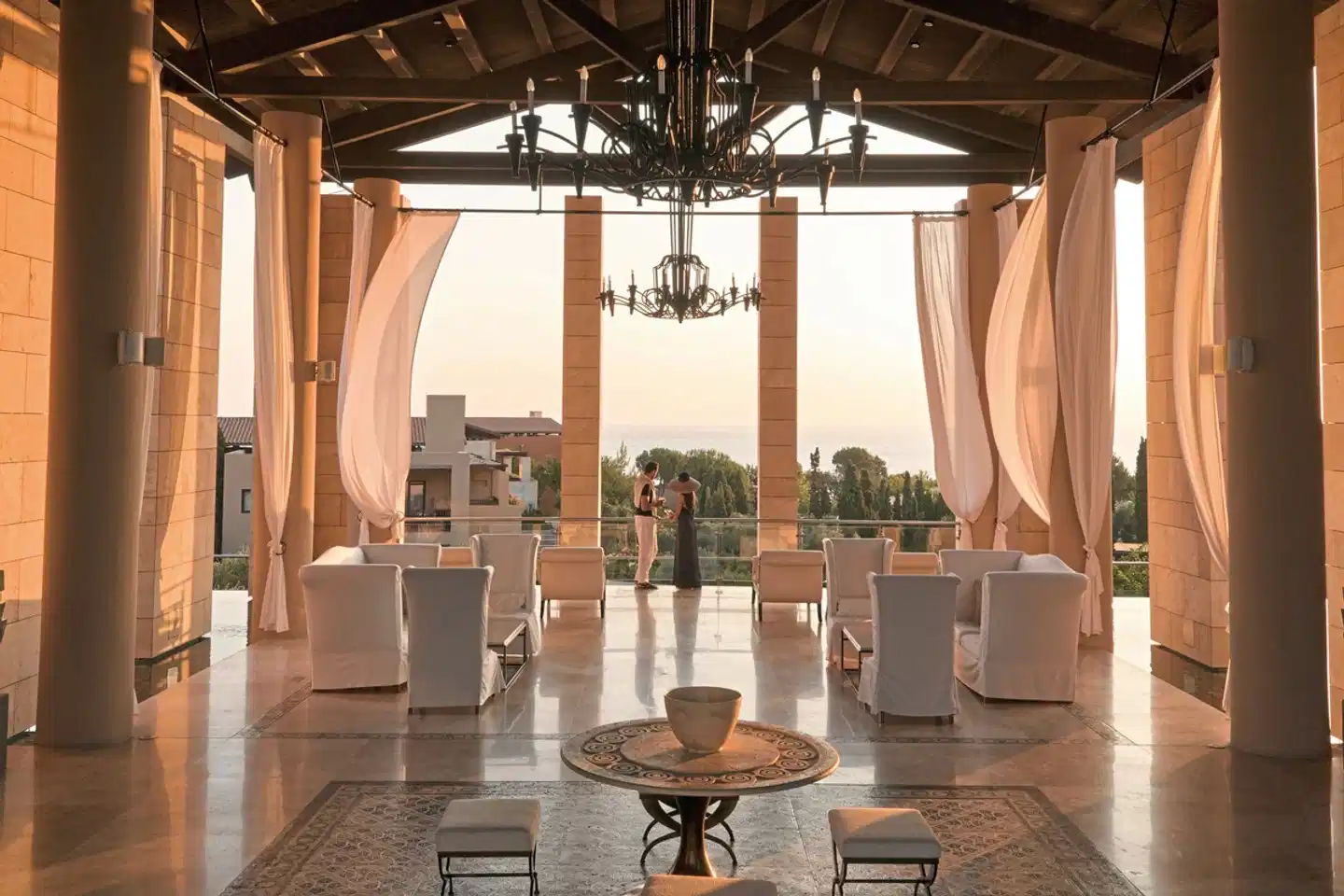 The Romanos, A Luxury Collection Resort Lobby