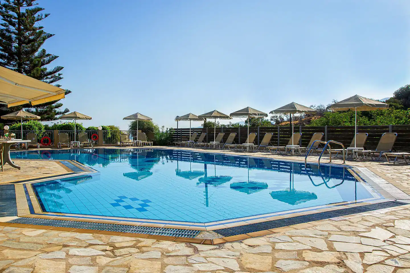 Villa Mare Monte ApartHotel Pool
