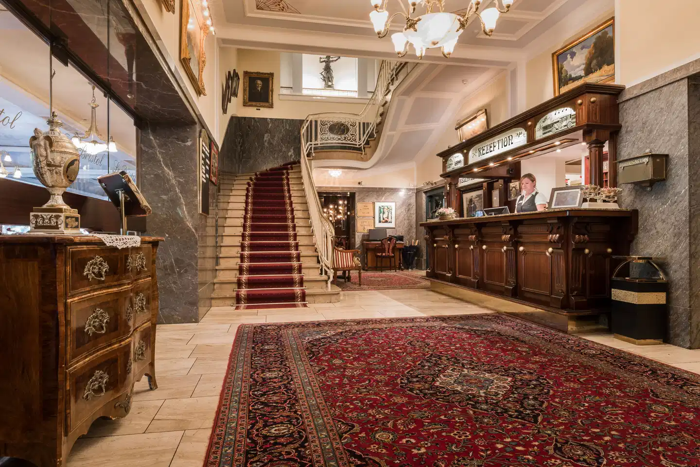 Bellevue Rheinhotel Lobby