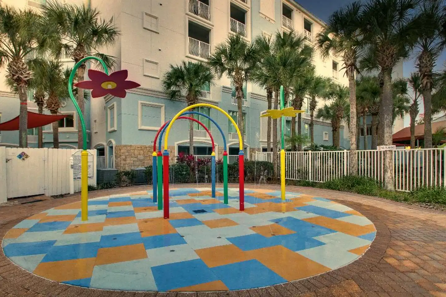 Holiday Inn Resort Orlando Lake Buena Vista Aussenansicht