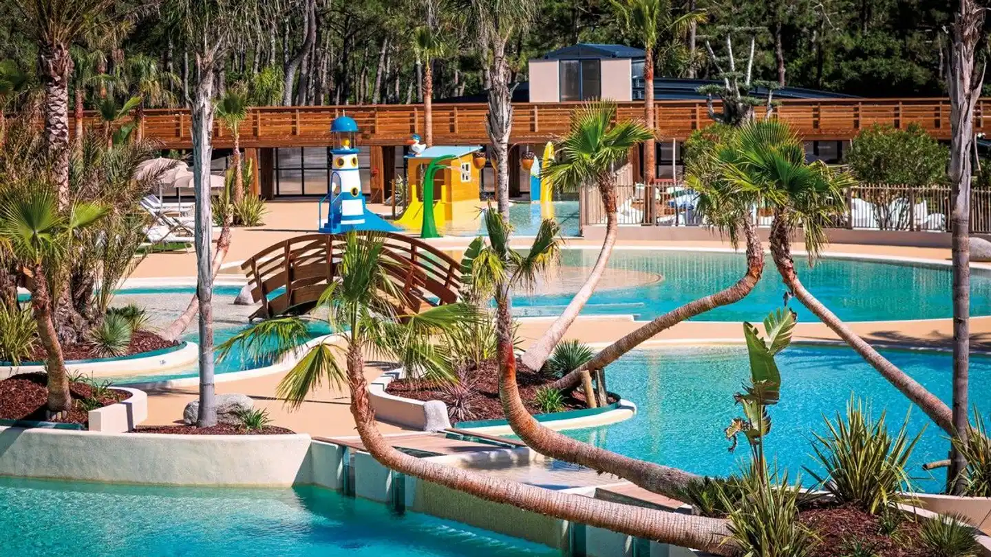 Airotel de la Côte d'Argent Pool