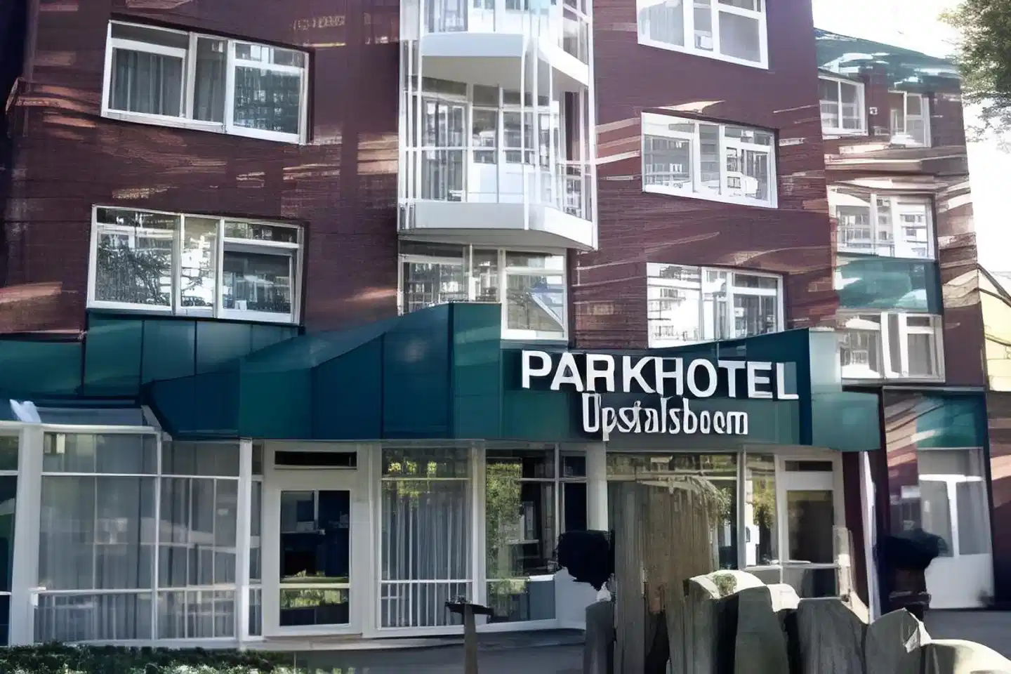 Upstalboom Parkhotel Aussenansicht