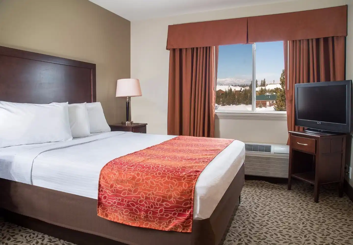 Gray Wolf Inn & Suites Wohnbeispiel